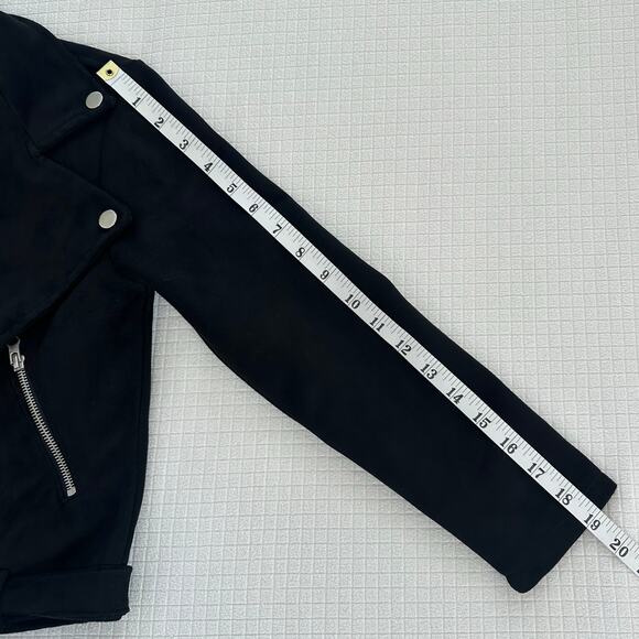 BCBG Girls Black Suede Finish Moto Jacket Belt Size M Age 8-10 - Picture 7 of 11
